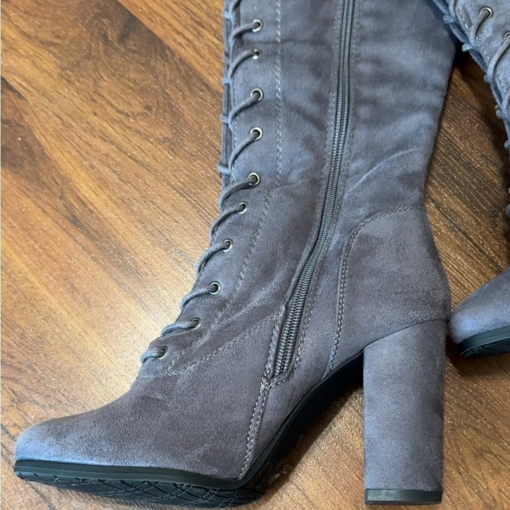 Refresh Gray Over-the-Knee Boots with Suede Finish